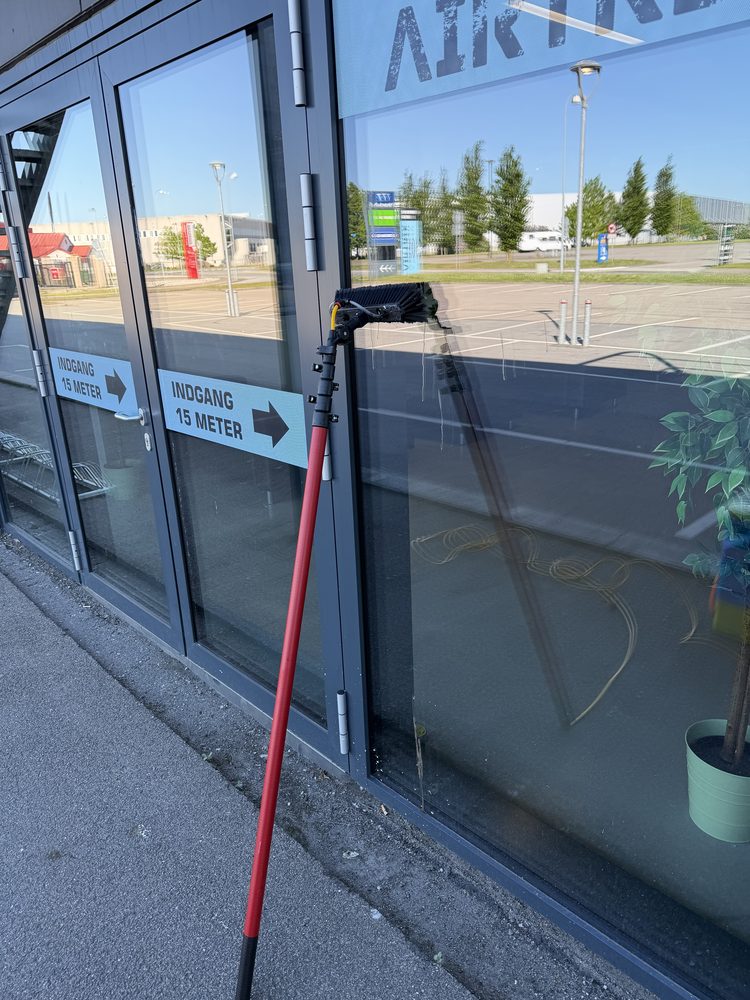 Store glaspartier på privat bolig